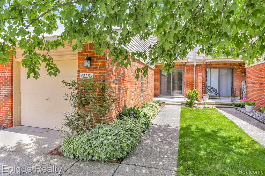 42276 Lochmoor Street # 56
