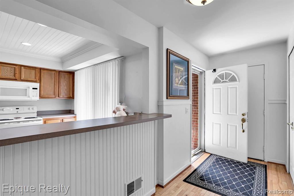 42276 Lochmoor Street # 56