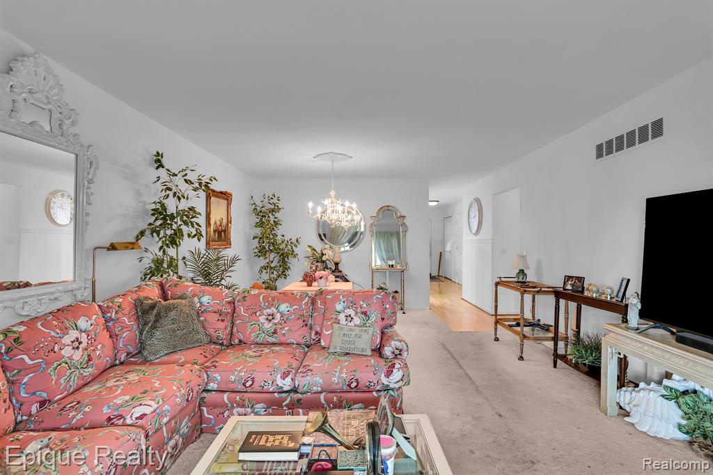 42276 Lochmoor Street # 56
