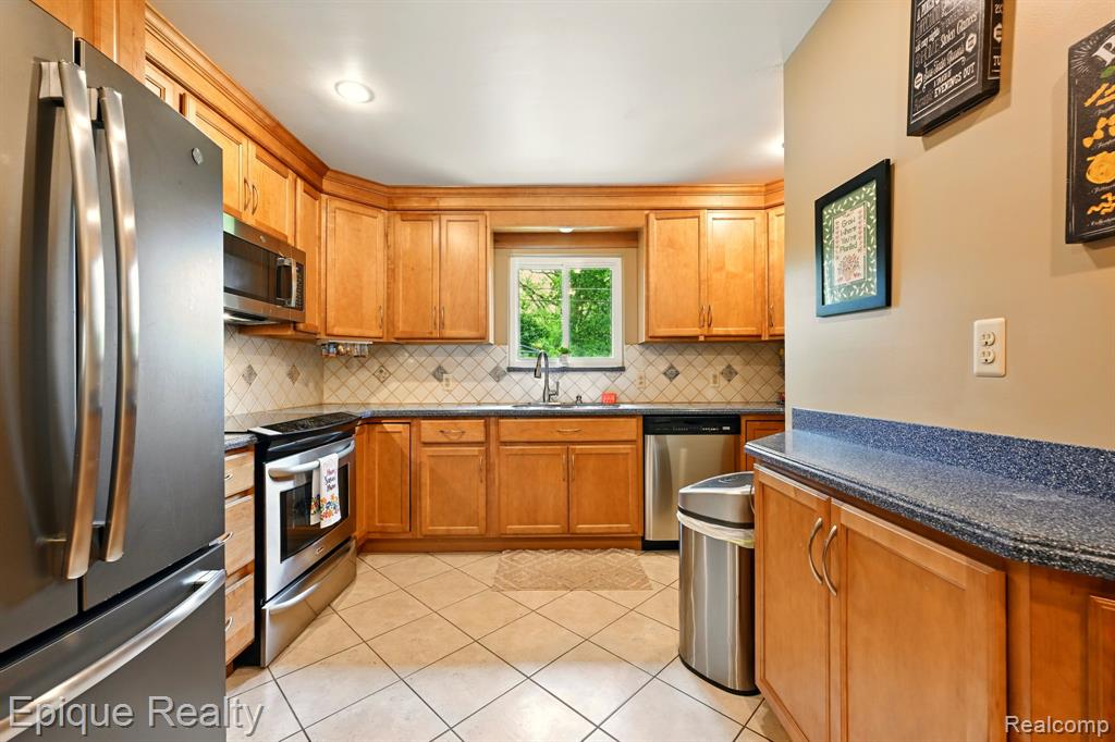 1331 Schafer Drive