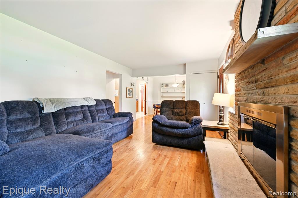 1331 Schafer Drive