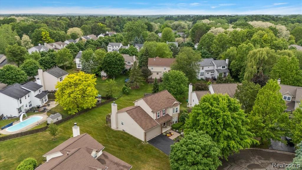 437 Cherry Hills Court