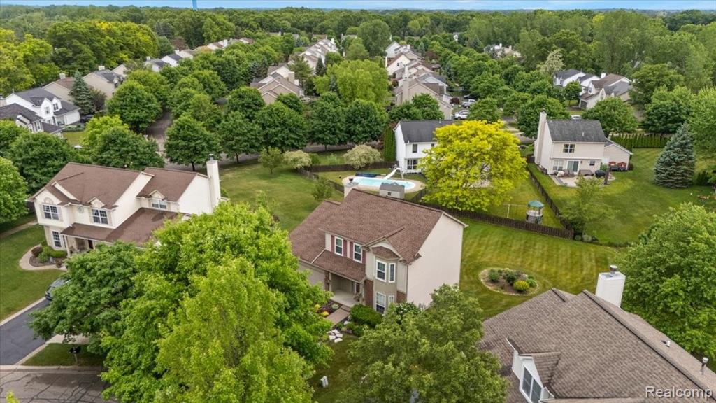 437 Cherry Hills Court