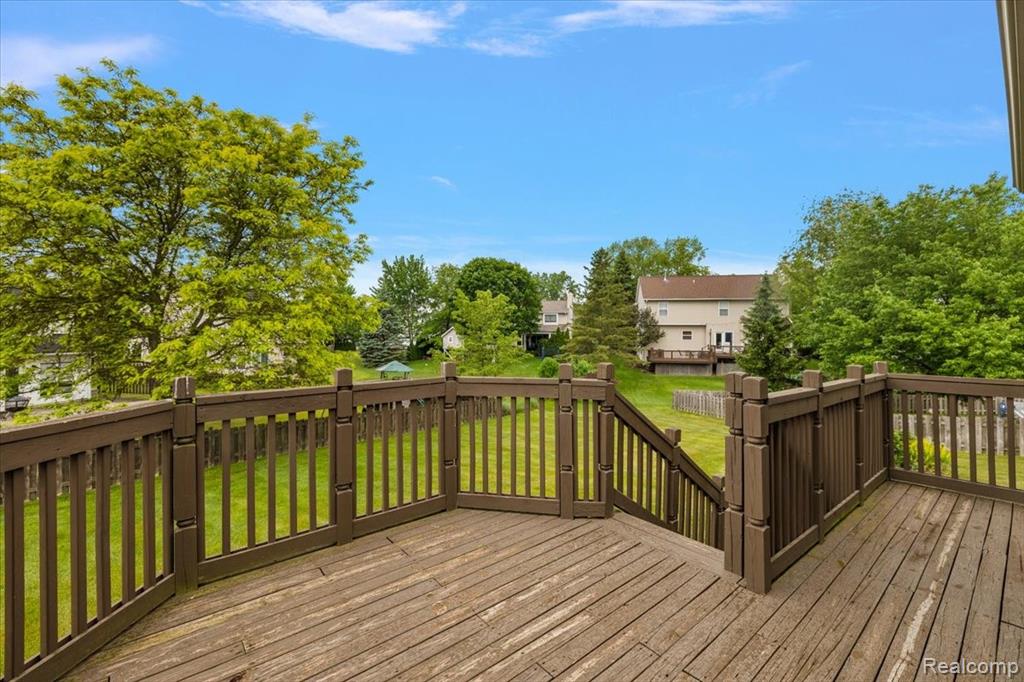 437 Cherry Hills Court