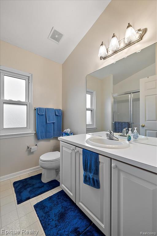 437 Cherry Hills Court