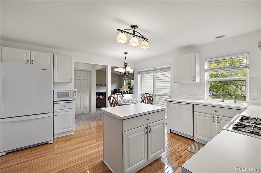 437 Cherry Hills Court