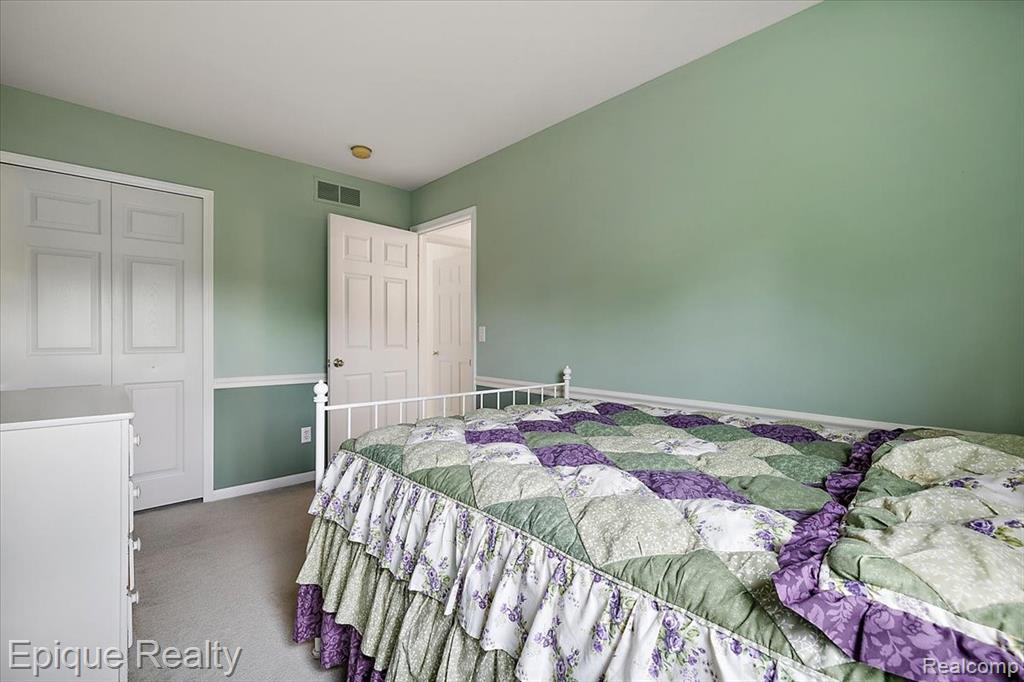 437 Cherry Hills Court
