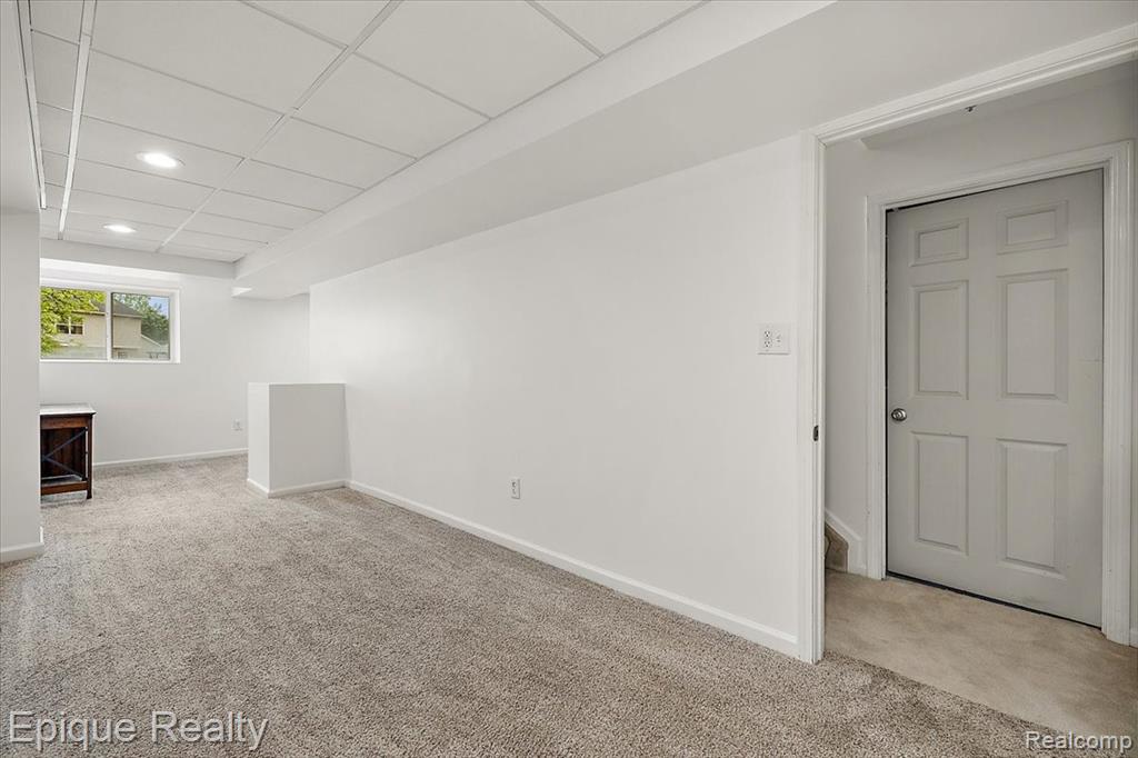437 Cherry Hills Court