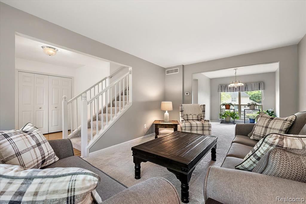 437 Cherry Hills Court