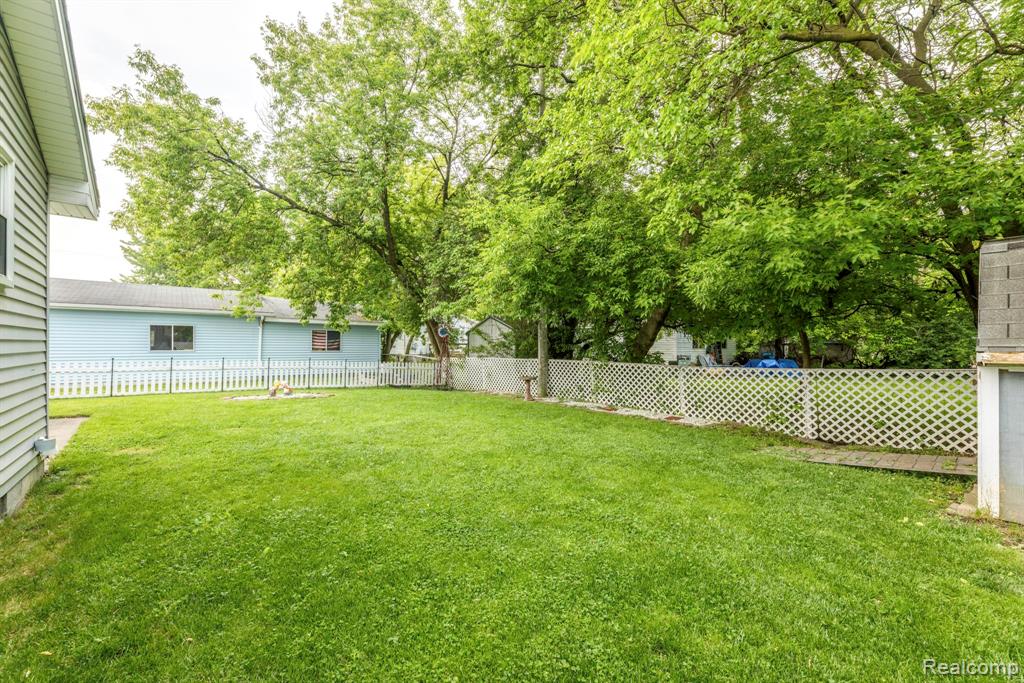 1908 Grant Place