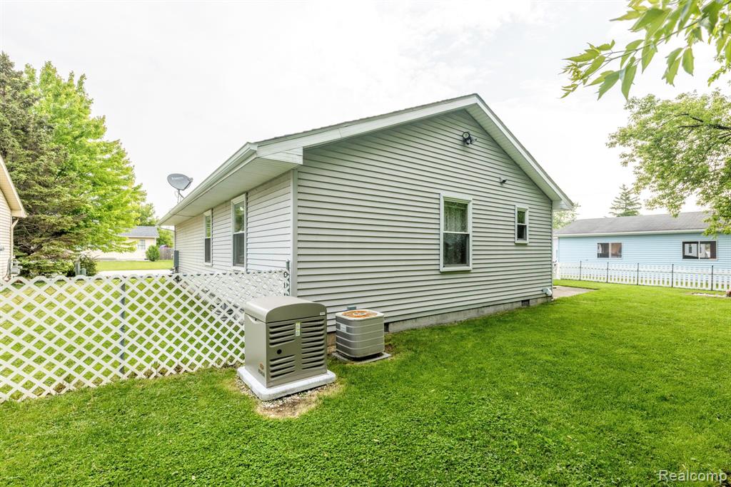 1908 Grant Place