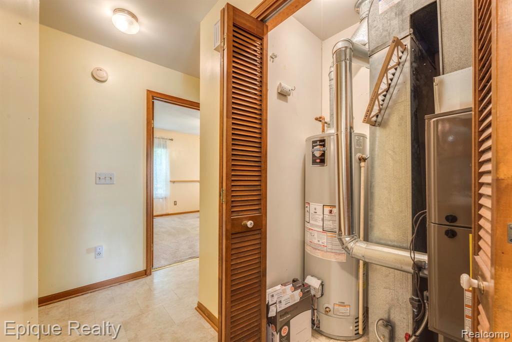 1908 Grant Place