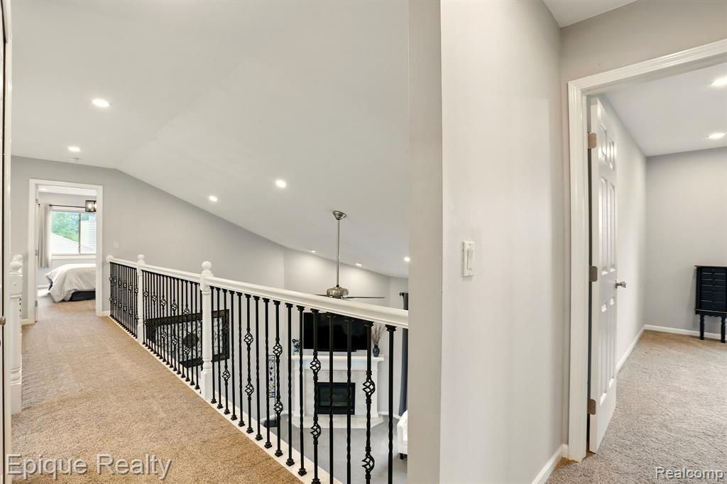 36694 Maple Leaf Drive