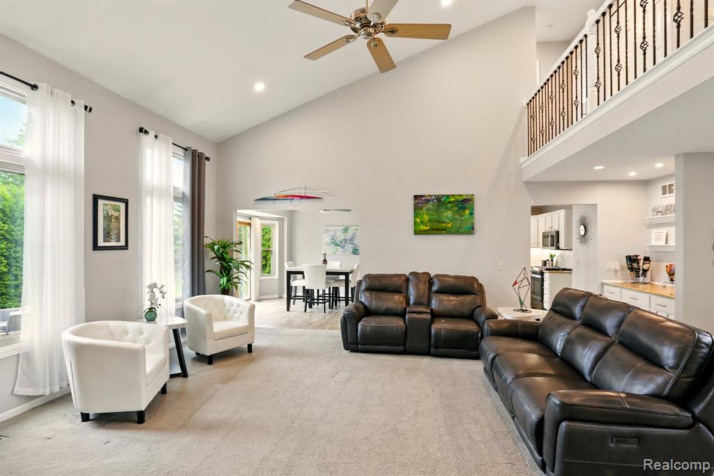 36694 Maple Leaf Drive