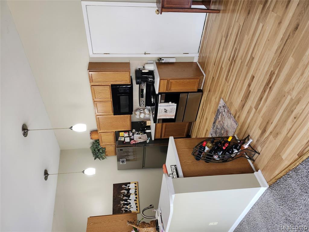 9520 Timber Ridge Drive
