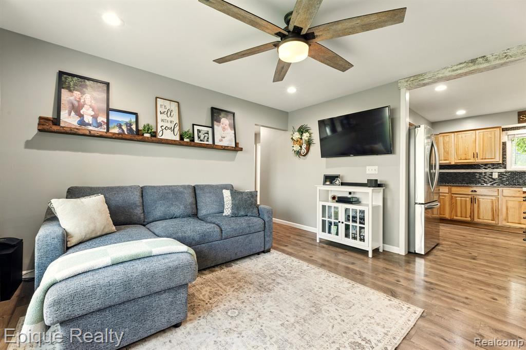 50536 Ryan Road