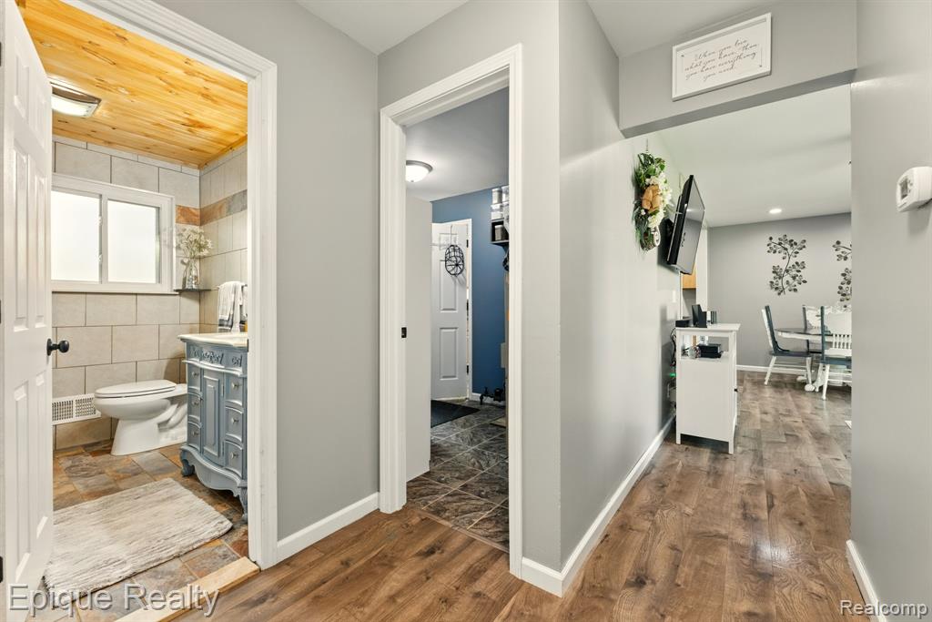 50536 Ryan Road