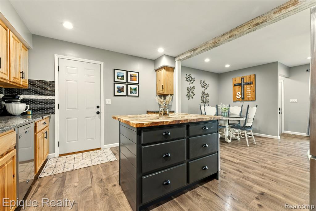 50536 Ryan Road