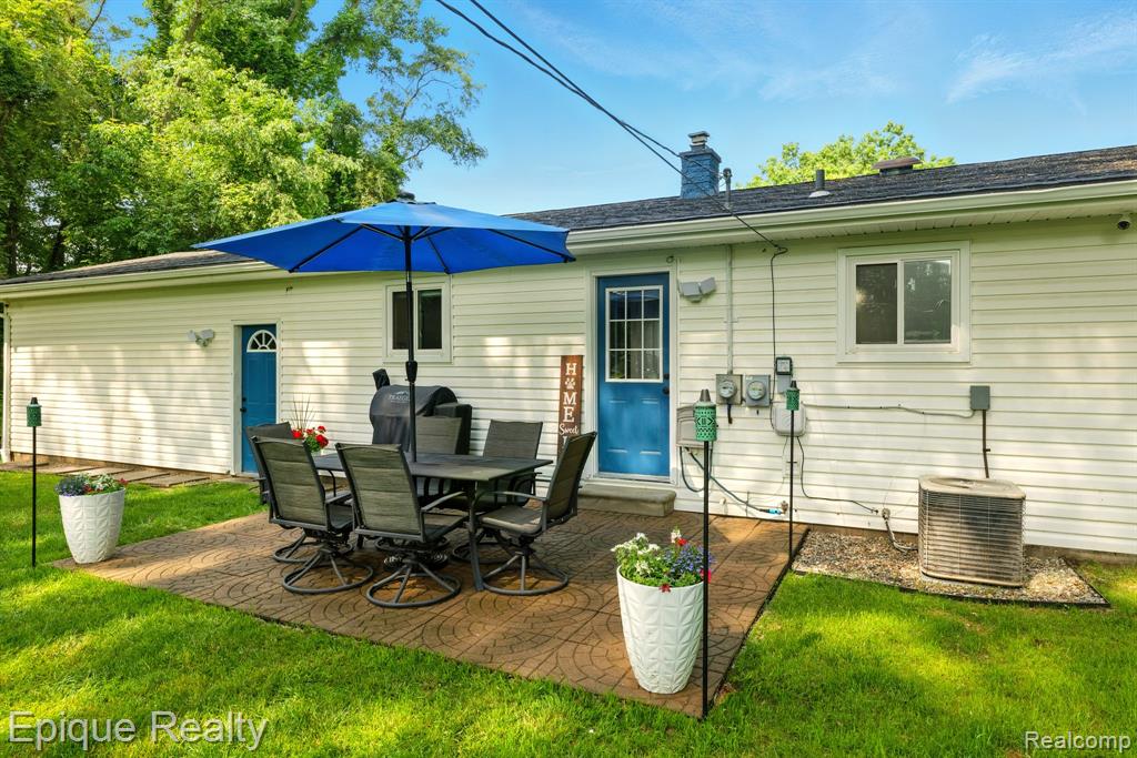 50536 Ryan Road