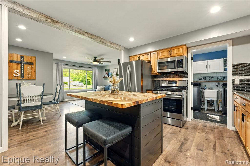 50536 Ryan Road