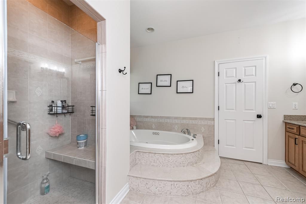 3376 Oak Park Drive