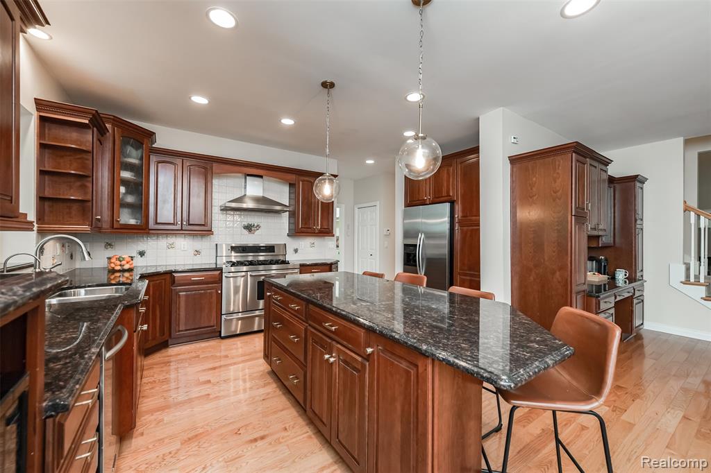 3376 Oak Park Drive