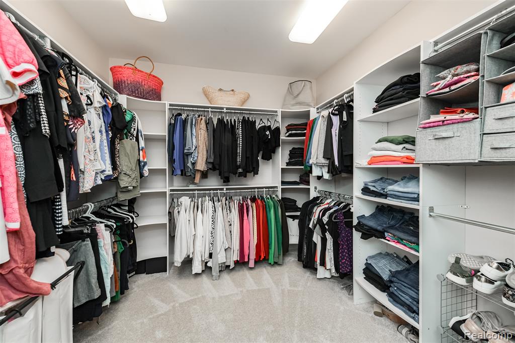 3376 Oak Park Drive