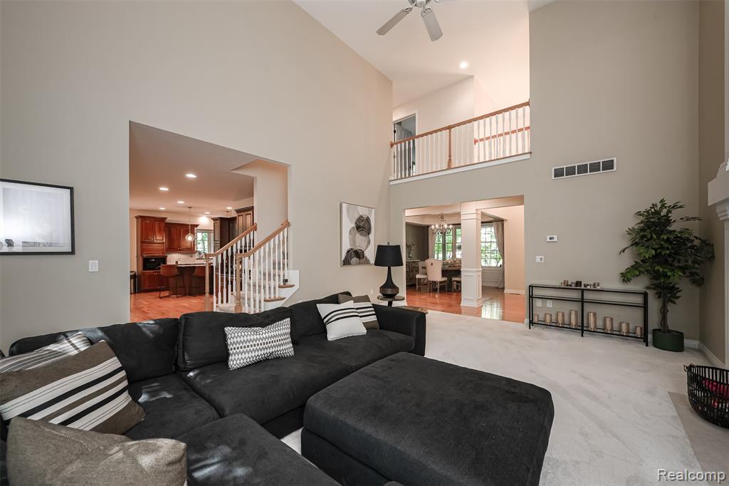 3376 Oak Park Drive
