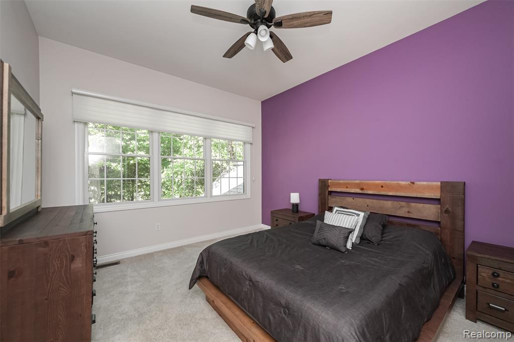 3376 Oak Park Drive