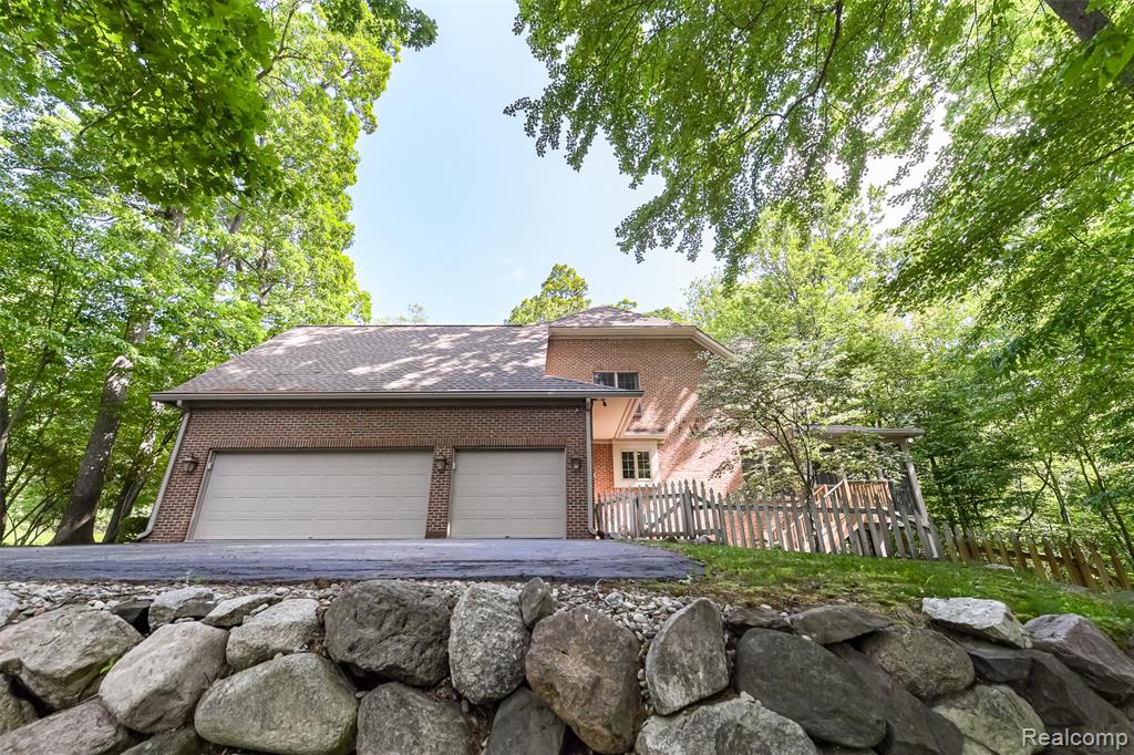 3376 Oak Park Drive