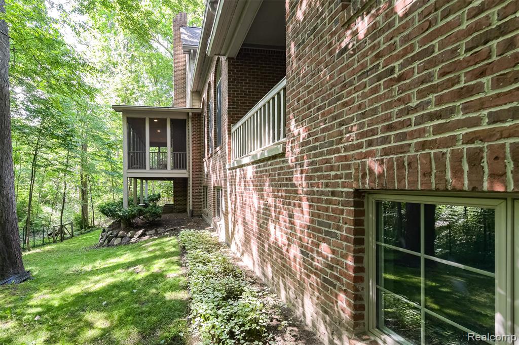 3376 Oak Park Drive