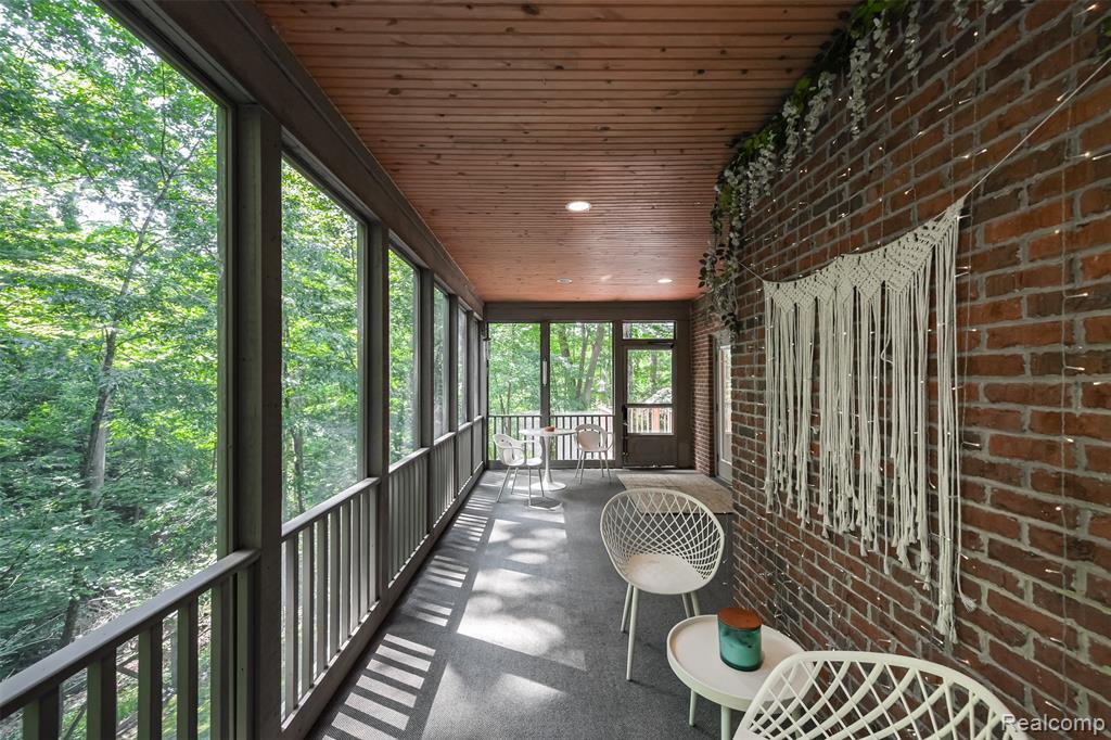 3376 Oak Park Drive