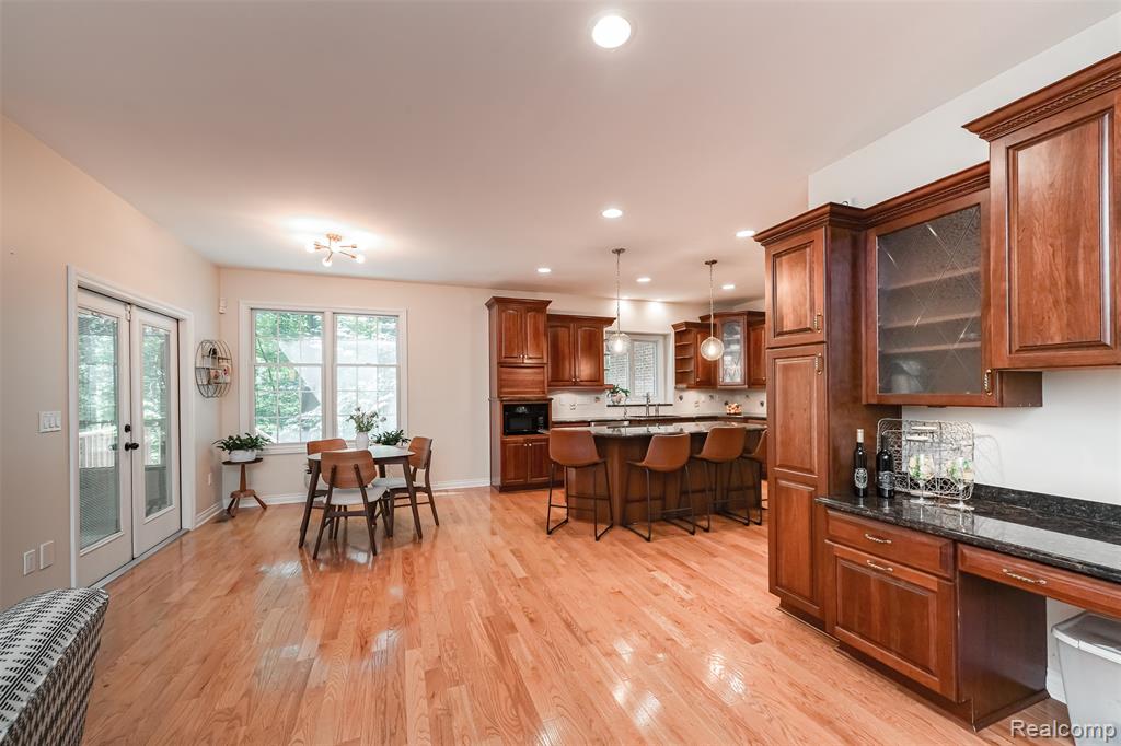 3376 Oak Park Drive