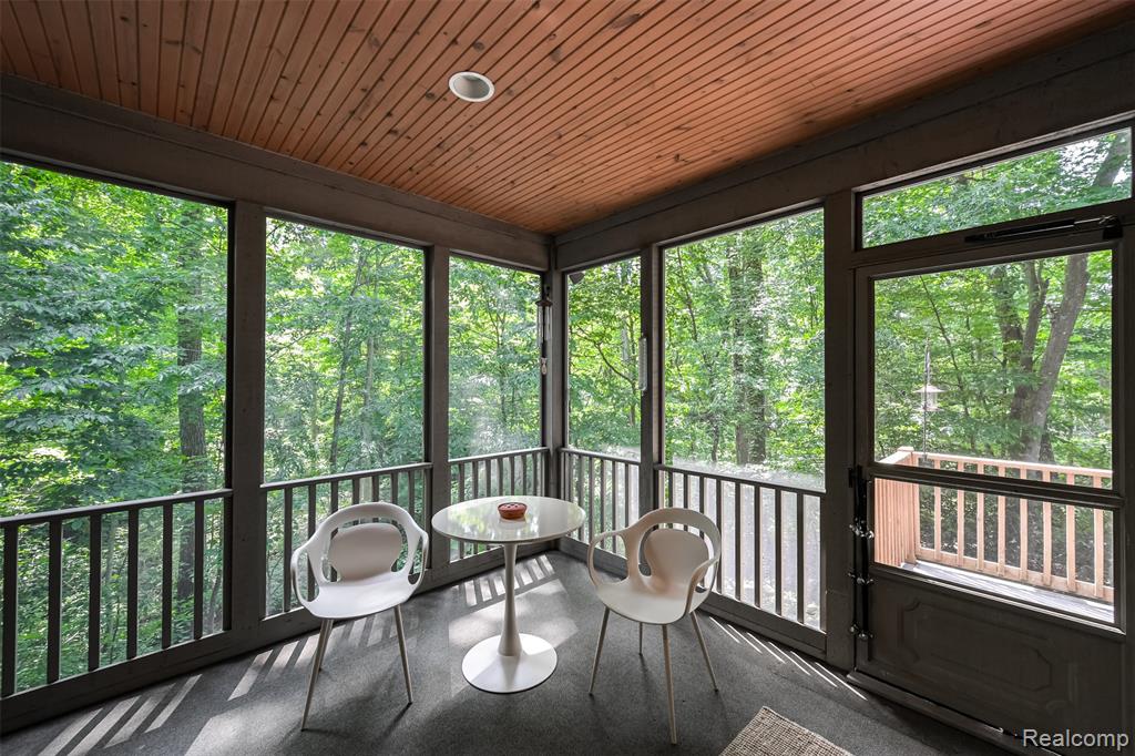 3376 Oak Park Drive