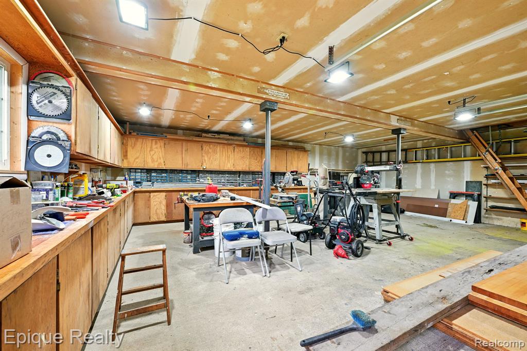 2441 Cheryl Ann Drive