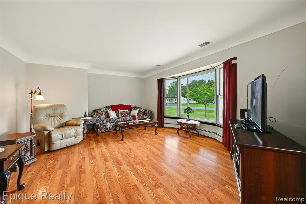 2441 Cheryl Ann Drive