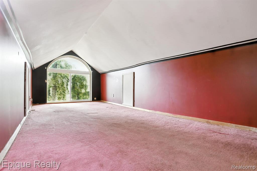 481 Heights Road