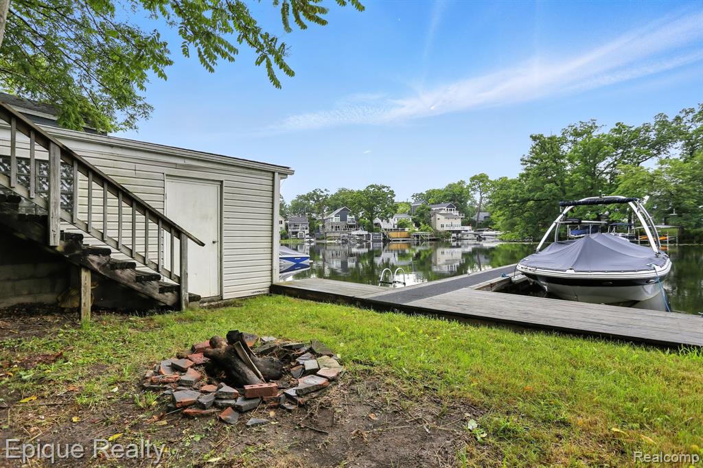 481 Heights Road