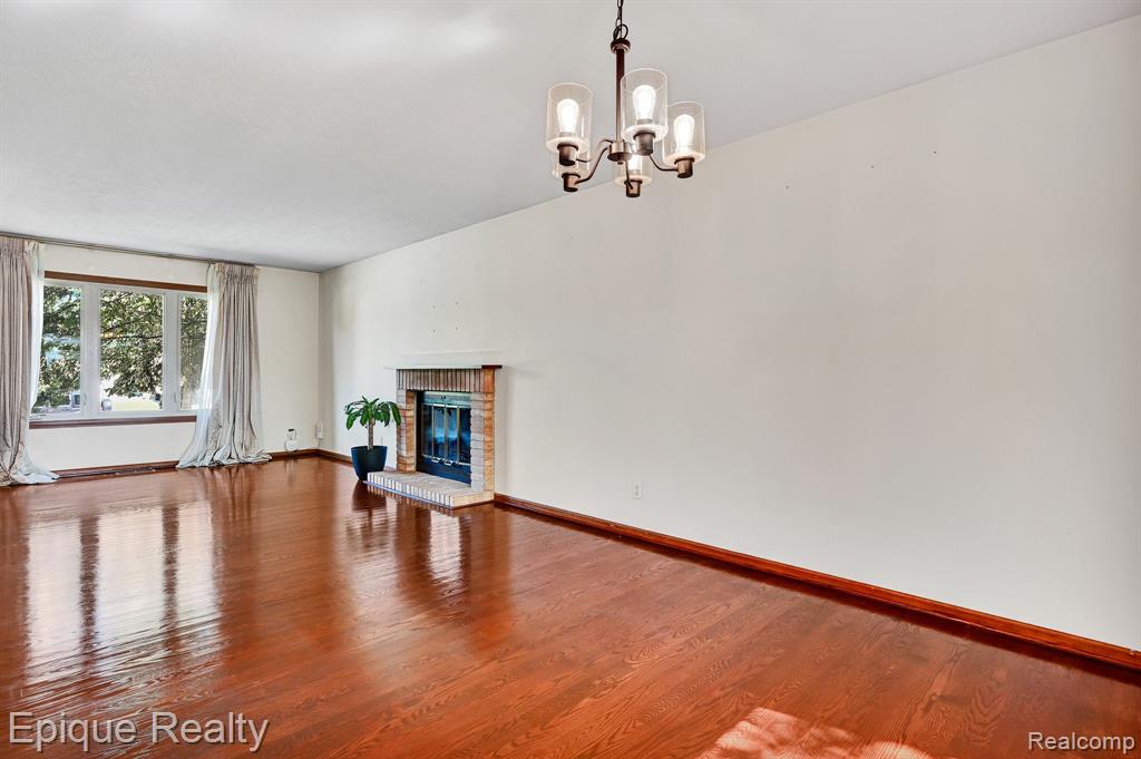 436 Dutch Hill Drive