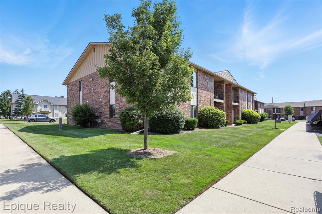 15127 Seagull Drive