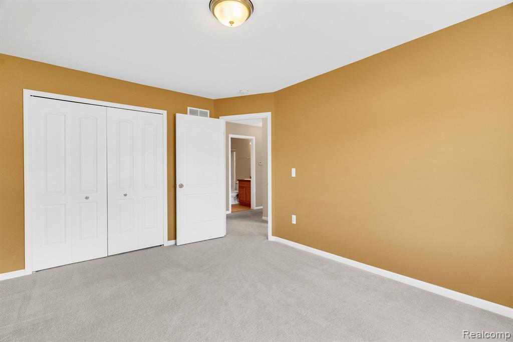 8419 Forest Glen Drive