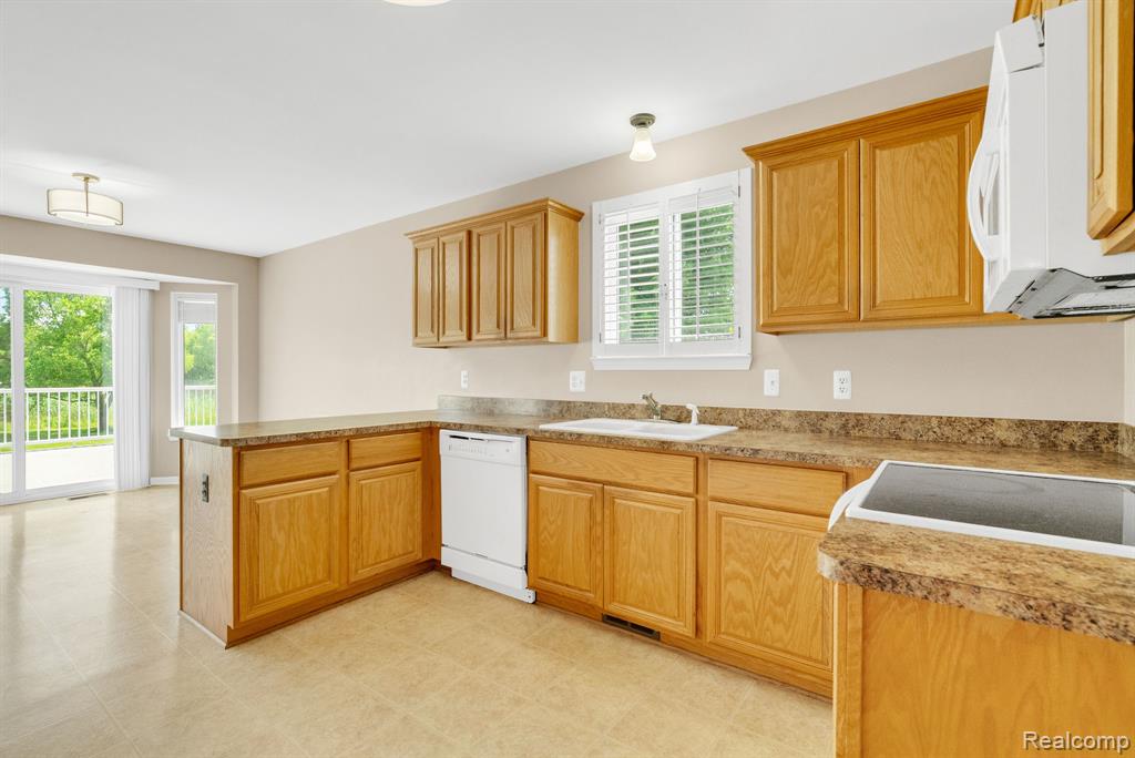 8419 Forest Glen Drive