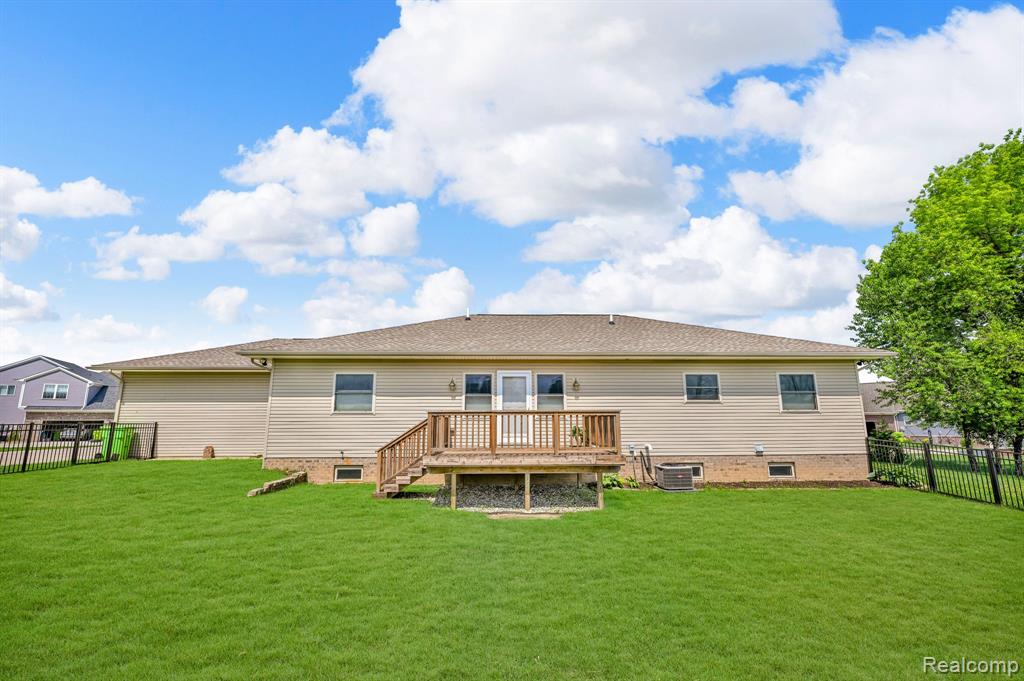 1295 Elliot Court