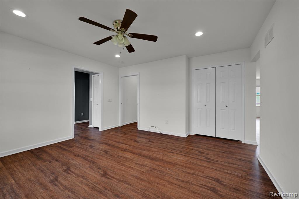 1295 Elliot Court