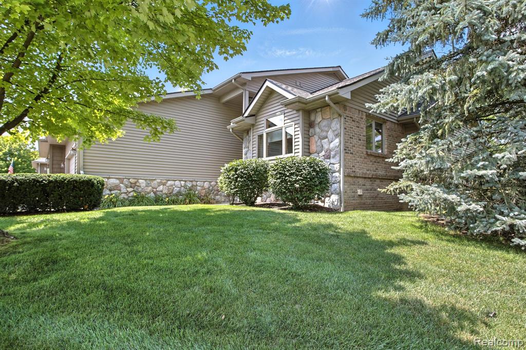 920 Mildred J Court # 67