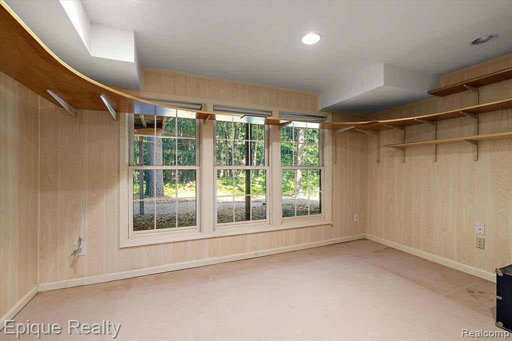 3606 Seney Drive