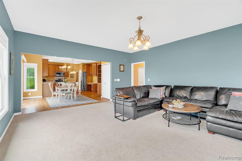 11656 Kings Colony