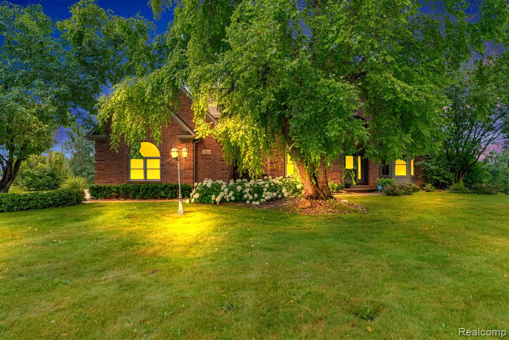 11656 Kings Colony