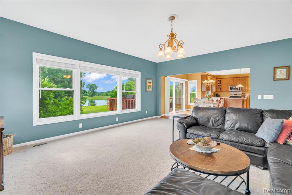 11656 Kings Colony