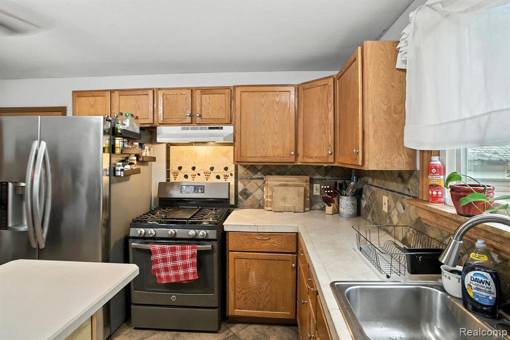 540 Grand River Road